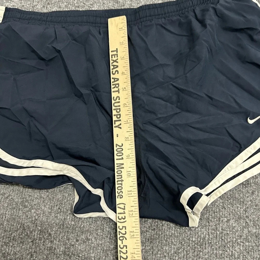 Nike Athletic Shorts Womens Size M Navy Blue Dri-Fit Running Contrast Trim Gym